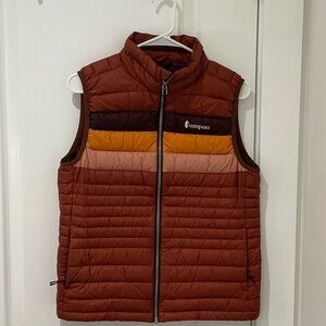 Cotopaxi Women’s Fuego down vest